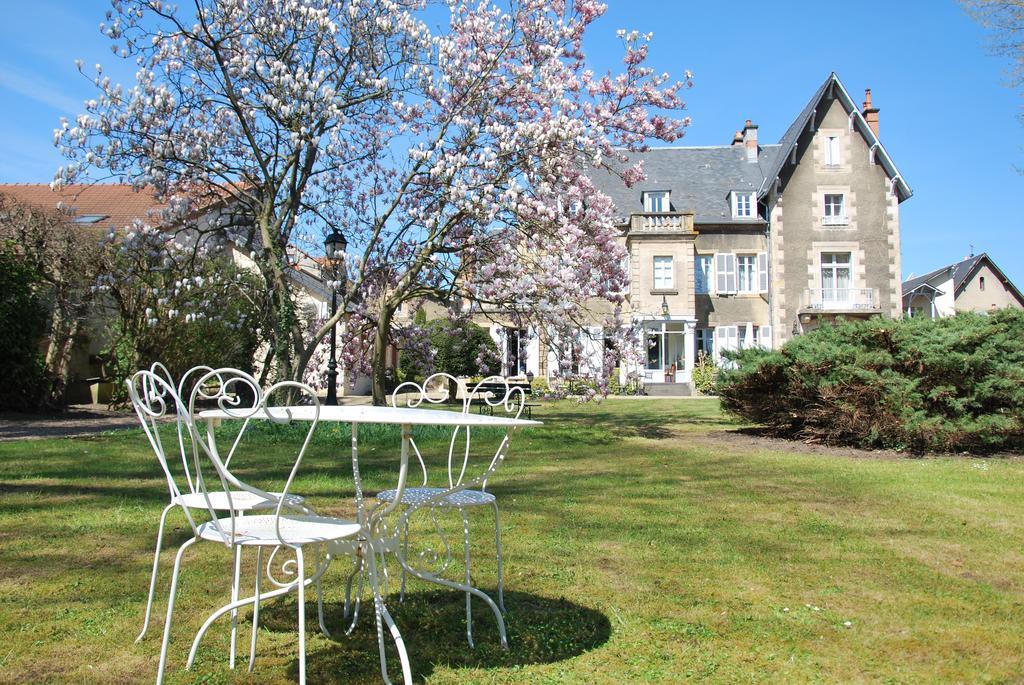 Le Clos De Bourgogne Moulins  Exterior photo
